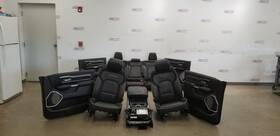200.ch8r19 Dodge Truck 19 Ram 1500 Laramie New Body Seats Door Panels Console Black Leather