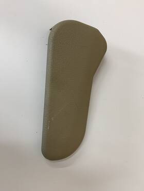 A1669107404 Faurecia 12-19 Mercedes Ml350 W166 X166 Gl550 Front Right Pass Seat Lower Cap Cover