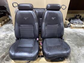2007-d Ford 2001-2004 Mustang Complete Set Of Black Leather Seats Trim Id X