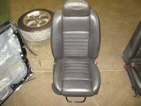 202-00219br Ford Passenger Right Front Seat Leather Without Headrest Fits 05-07 Mustang 263367