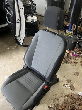 202-4383a Ford 2016 2017 2018 2019 Escape Right Passenger Front Manual Seat Gray Cloth