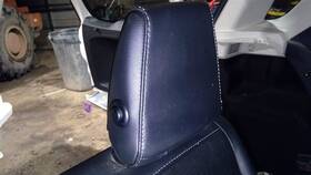 206.fd1b20 Ford Ecosport 2020 Headrest Right Rear Leather 469100