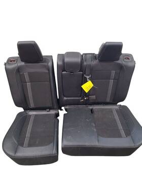 215.fd1b20 Ford Rear Seat Fits 2020 Ecosport 617557
