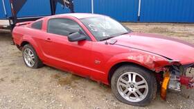 215.fd1f06 Ford Mustang 2006 Seat Rear 41442