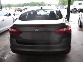 215.fd1g12 Ford Focus 2012 Seat Rear 445053