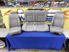 25016 Ford 1999-2004 Mustang Gt Coupe Gray Front Rear Leather Seats Oem L94