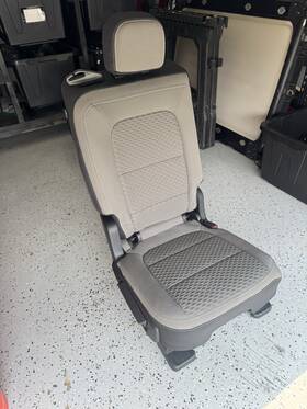 Lx6z99613a10x Ford 2020 - 2022 Escape Rear Right Passenger Side Seat Cushion Complete Oem