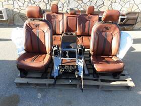202-04571l Ford Truck 2017 2018 2019 2020 2021 2022 F250 F350 Front King Ranch Leather Seats Console