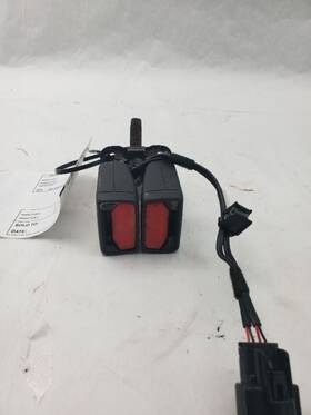 202.fd8s23 Ford Truck Broncospt 2023 Front Seat 180238