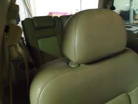 206.fd8e04 Ford Truck Expediton 2004 Headrest