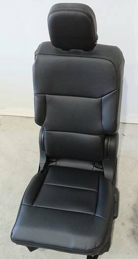 215.fd8321 Ford Truck 2020-2022 Explorer Interceptor 2nd Row Lh Split Bench Folding Rear Seat