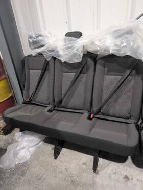 215.fd8k21 Ford Truck Transit35 2021 Seat Rear 971033