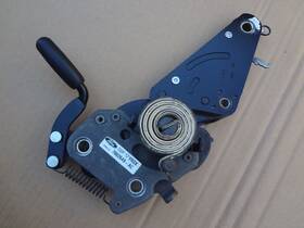 Yr3x-7662649-ac Ford 1999 - 2004 Mustang Svt Cobra Driver Seat Recliner Oem Sku# H250