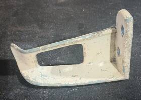 20136051 General Motors 78-88 Gm Chevy Buick Olds Head Rest Seatbelt Bucket Seat Guide Fc-13