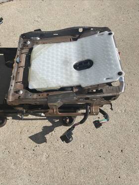 L0056001ab09 General Motors 2007-2013 Chevy Silverado Tahoe Suburban Gmc Sierra Yukon Passenger Seat Base