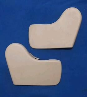 L0074224 General Motors 07-14 Chevy Suburban Tahoe Lh/rh Tan Seat Buckle Trim Cover 2pcs