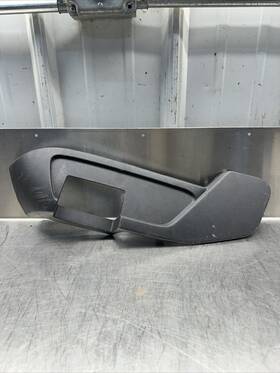 25941791 Gm 2009-2012 Gmc Acadia Driver Seat Switch Track Cover Bezel Trim Oem