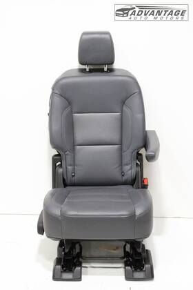 84797857 Gm 2018-2021 Chevrolet Traverse Rear 2nd Second Row Left Side Seat Leather Oem
