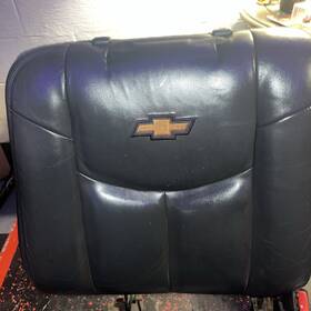 88938530 Gm Right Rear Seat Back Rest Cushion 2nd Row 2002 Avalanche Graphite Leather