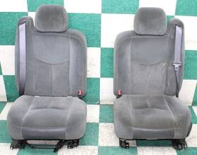 88977586 Gm 03ft Truck Wear Dark Gray Cloth Power Manual Front Bucket Seats Pair 2x Oem