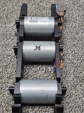 L00601 Gm 1aa07 Tested 07-14 Silverado Tahoe Yukon 6 8 Passenger Seat Track Motor 1 1aa0
