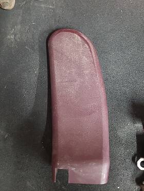M1002311 Gm 1995-1998 Chevy Gmc Truck Trim Center Arm Rest Console 60/40 Red Maroon 1002311