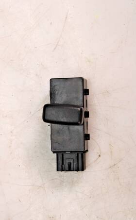 92225805 Gm Oem 2010-2015 Camaro Seats Tracks Driver Seat Components-recline Switch