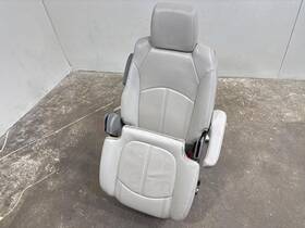15900796 Gmc Rear Seat Acadia 16