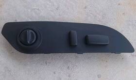 1691445 Gmc Acadia Denali Enclave 07-12 Front Side Seat Control Switch Black