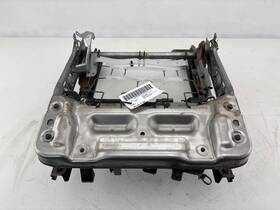23450834 Gmc 2015 - 2017 Acadia Front Left Seat Lower Track Frame And Motor Oem