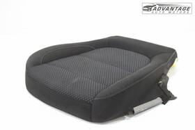 84810179 Gmc 2020-2022 Acadia Front Right Passenger Side Seat Lower Cushion Pad Cloth Oem