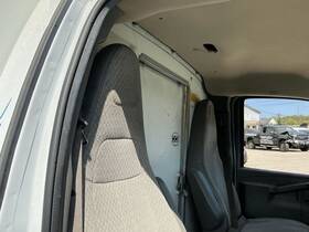 202-04052r Gmc Truck Passenger Front Seat Bucket Cloth Opt As5 Fits 15-18 Express 2500 Van 781919