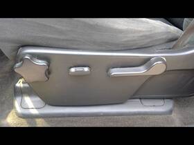 203.gm9x09 Gmc Truck Sierra150 2009 Front Seat Track 450632