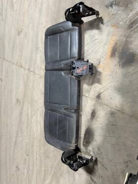 215.gm9p24 Gmc Truck 2024 Sierra350 Back Seat Bottom Cushion Black Vinyl Trim H2g