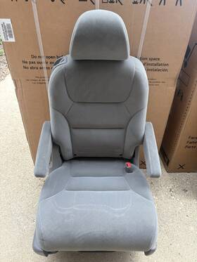 202-50562r Honda 08-10 Odyssey Rear Middle Right Rh Passenger Side Seat Bucket Cloth Manual