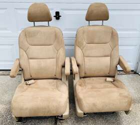 215.ho1o05 Honda 2005 Lx Odyssey Oem 2nd Row- 2 Bucket Seats With Head Rests- Beige-tan 215.ho1o05 Honda 2005 Lx Odyssey Oem 2nd Row- 2 Bucket Seats With Head Rests- Beige-tan