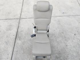 215.ho1o24 Honda 2018-2024 Odyssey Rear 2nd Row Middle Booster Seat Tan Color