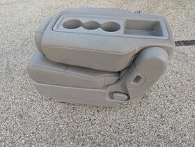 28b12a Honda 2011-2017 Odyssey Middle Jump Seat Center Grey Leather