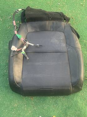 81131tla7a010m1 Honda Cr-v Front Right Side Passenger Seat Lower Cushion Bottom Oem 2017 - 2019