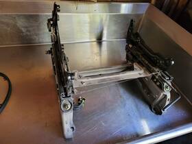 81275-s0x-a33zb Honda Odyssey 99-04 Front Right Passenger Manual Seat Track Oem
