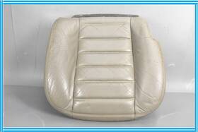 19127880 Hummer 2003 - 2007 H2 Front Right Lower Seat Cushion Beige Oem