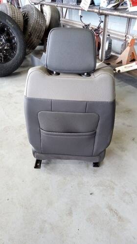 202.gm8425 Hummer Ev 2025 Passenger Front Seat 451636