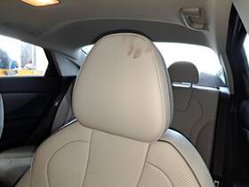 206.hy1m23 Hyundai Lh Driver Side Front Headrest 2023 Elantra Sku#4194912