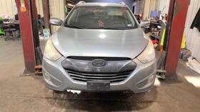 215.hy1213 Hyundai Tucson 2013 Seat Rear 964959