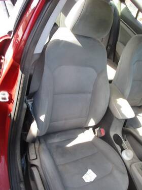 88200f3000xfn Hyundai Used Front Right Seat Fits 2017 Elantra Sedan Bucket Air Bag Cloth Manu