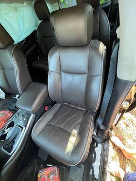 202-61221l Infiniti 16-18 Qx60 Driver Left Front Seat With Dvd Headrest Tan Leather