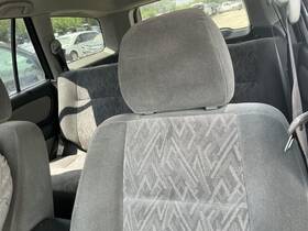 202.is1i04 Isuzu Axiom 2004 Driver Front Bucket Seat Electric Gray Cloth 778897