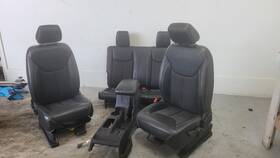 Jeep 3114-c 2011-2017 Wrangler Black Leather Front And Rear Seats With Console See Notes