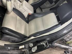 7919414 Jeep Used Front Left Seat Fits 2008 Grand Cherokee Without Air Bag Bucket