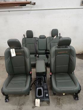 202-12857l Jeep/plymouth Truck 2024 Gladiator Mantis Green Mojave Leather Seat Set Heat Power 3017420